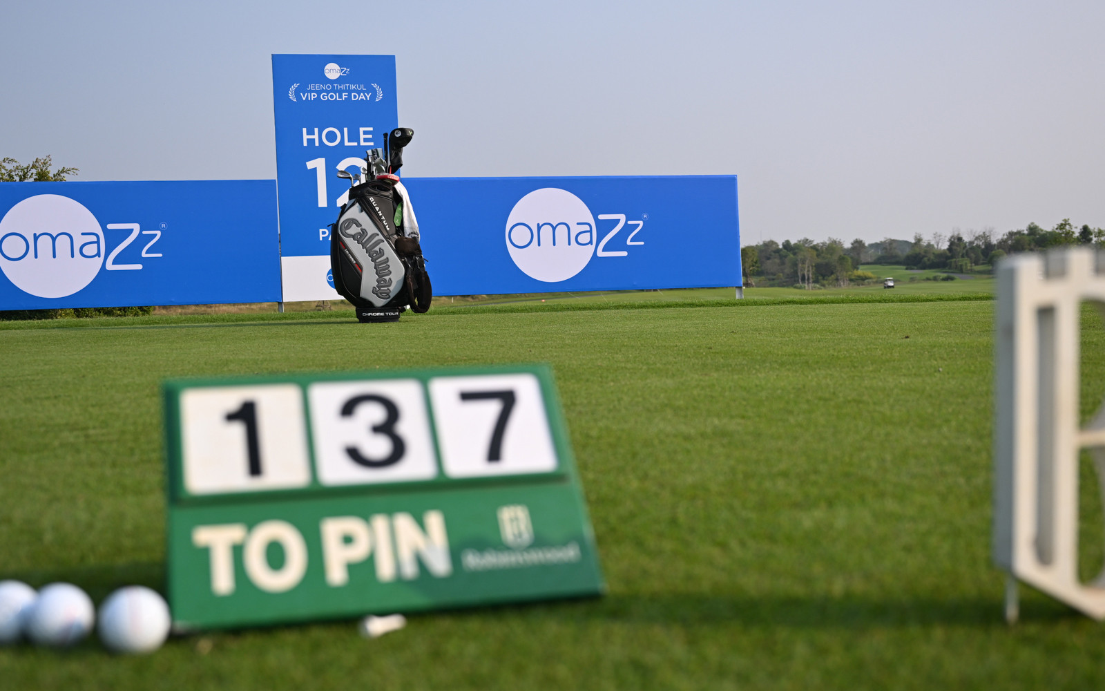 omazzxjeenovipgolfday1-1642