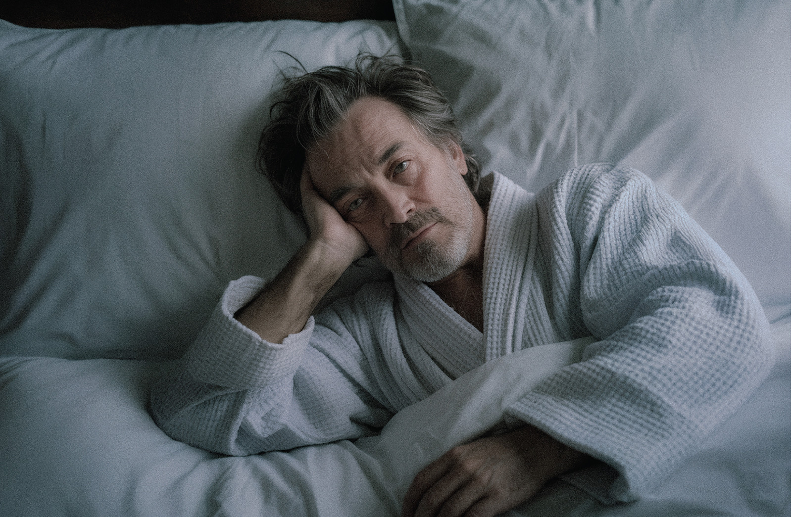 oz-whydoelders-wakeupin1